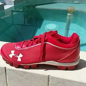 UNDER ARMOUR Red Baseball Cleats Size 8 Mens
